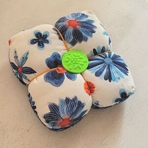 Pin cushion sewing
